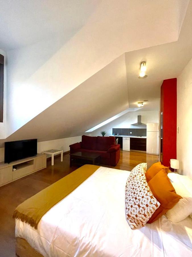 Apartamentos San Antonio Аранда-де-Дуэро Экстерьер фото