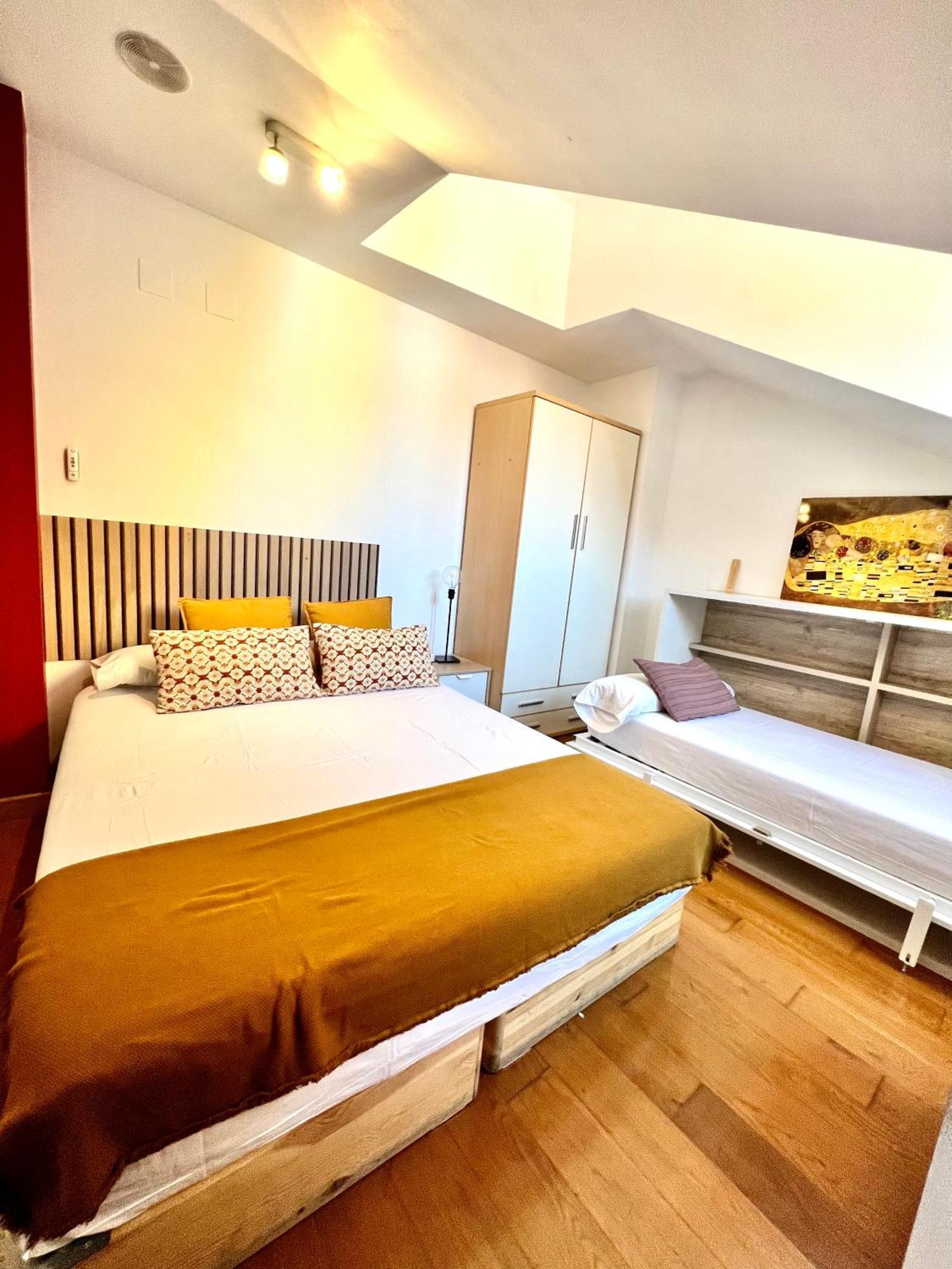 Apartamentos San Antonio Аранда-де-Дуэро Экстерьер фото