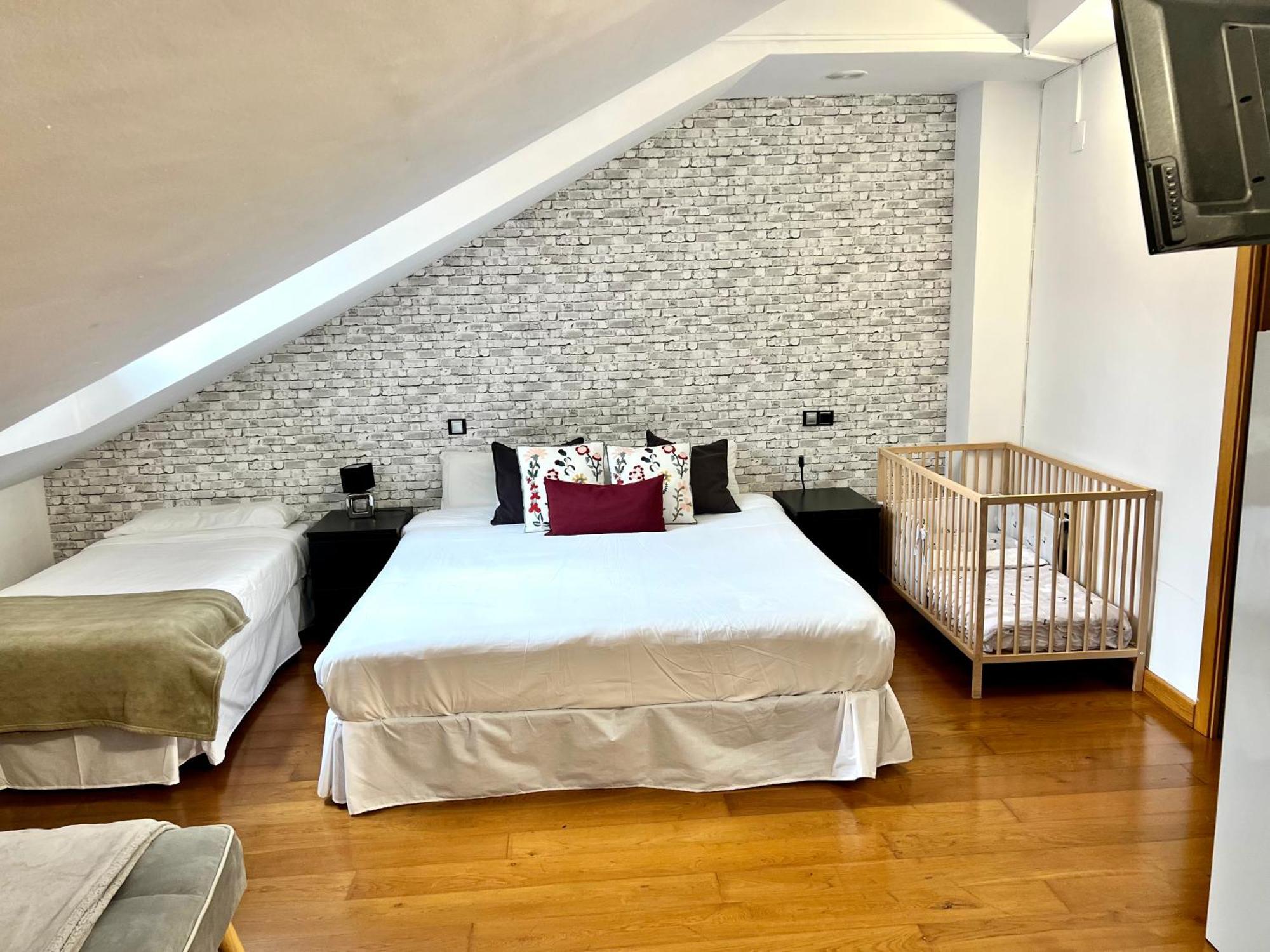 Apartamentos San Antonio Аранда-де-Дуэро Экстерьер фото